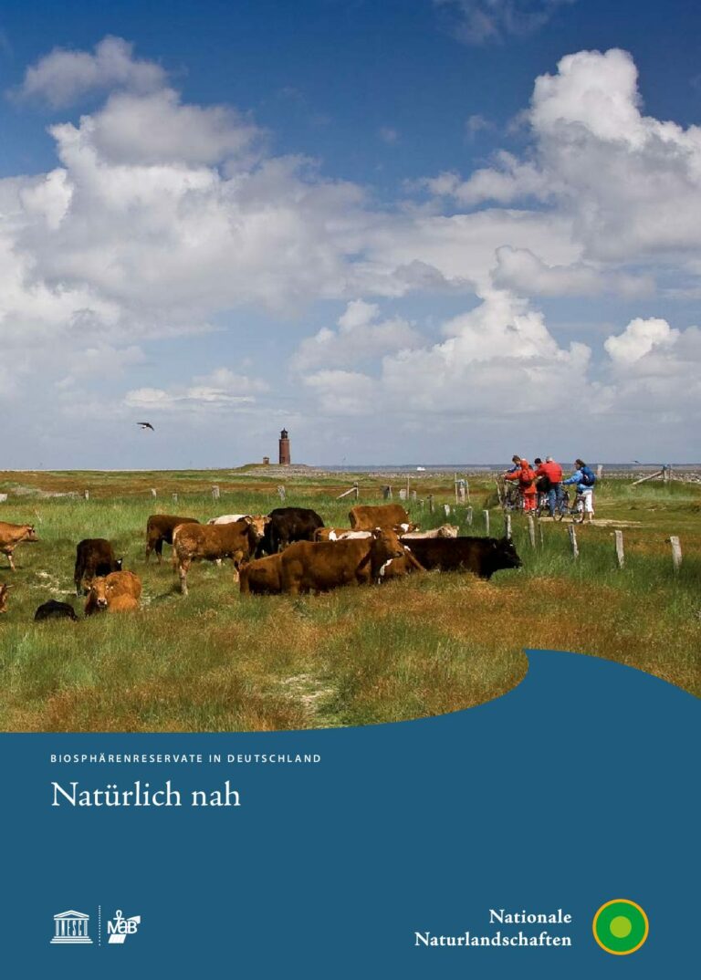 Titelblatt der Broschüre "Biosphärenreservate in Deutschland. Natürlich nah"