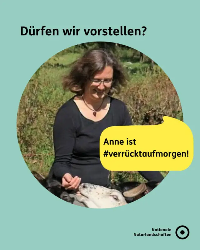 Unsere Akteur*innen in den Nationalen Naturlandschaften erzählen euch, warum sie #verrücktaufmorgen sind. 💡💚
 
🌍🌿 Bist du auch #verrücktaufmorgen? 🌿🌍

Falls du dich ehrenamtlich z. B. als Junior Ranger*in engagieren, oder als Unternehmer*in vor Ort Partner*in für Artenvielfalt werden willst, schau doch mal welches Gebiet in deiner Nähe ist: https://f.mtr.cool/kizxzldkto 👣🤝

#verrücktaufmorgen #biosphärenreservate
#meineNNL #NNL #nationalenaturlandschaften #Naturlandschaften

Hinweis: Die Zitate & Bilder stammen aus der Kampagne “Verrückt auf Morgen” der Biosphärenreservate in Deutschland 2022.