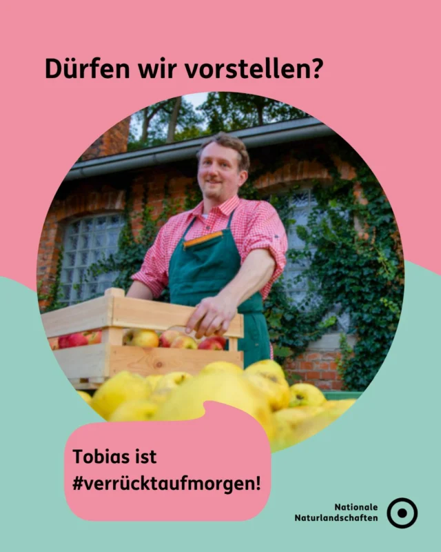 Unsere Akteur*innen in den Nationalen Naturlandschaften erzählen euch, warum sie #verrücktaufmorgen sind. 💡💚
 
🌍🌿 Bist du auch #verrücktaufmorgen? 🌿🌍

Falls du dich ehrenamtlich engagieren, als Junior Ranger*in aktiv sein oder als Unternehmen vor Ort Partner*in für Artenvielfalt werden willst, schau doch mal welches Gebiet in deiner Nähe ist: nationale-naturlandschaften.de/gebiete 👣🤝

#verrücktaufmorgen #biosphärenreservate #NNL #nationalenaturlandschaften #zukunftgestalten

Hinweis: Die Zitate & Bilder stammen aus der Kampagne “Verrückt auf Morgen” der Biosphärenreservate in Deutschland 2022.